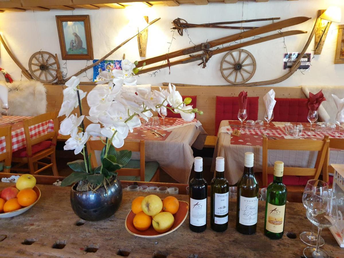 Auberge De L'Ours 威尔斯伊格里塞 外观 照片