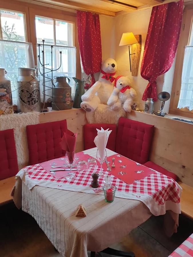 Auberge De L'Ours 威尔斯伊格里塞 外观 照片
