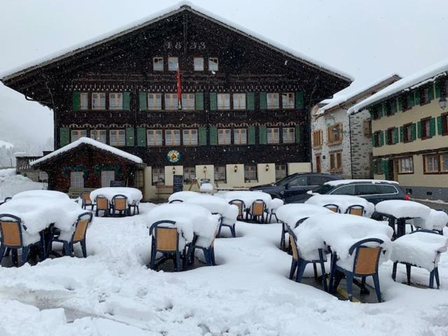 Auberge De L'Ours 威尔斯伊格里塞 外观 照片